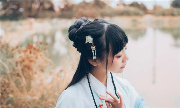 黑山试管助孕生子多少钱？了解真实费用让你更安心